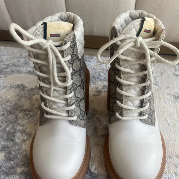Gucci Women's White GG ankle boots - Picture 2 of 3